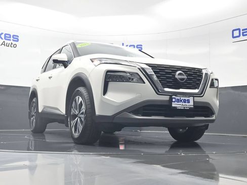 Used 2023 Nissan Rogue SV w/ SV Premium Package AWD/4WD image 40