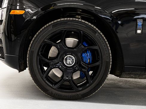 Certified 2023 Rolls-Royce Cullinan Black Badge image 5