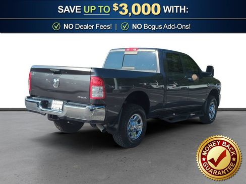 Used 2024 RAM 2500 Tradesman w/ Chrome Appearance Group AWD/4WD image 7