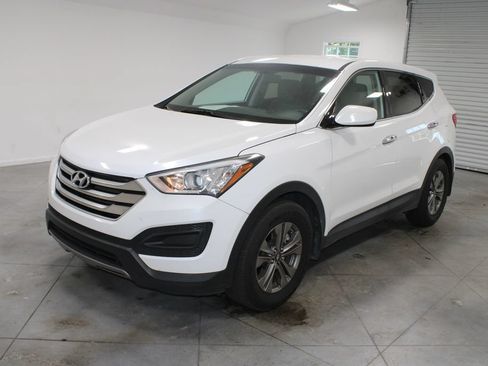 Used 2016 Hyundai Santa Fe Sport FWD image 4