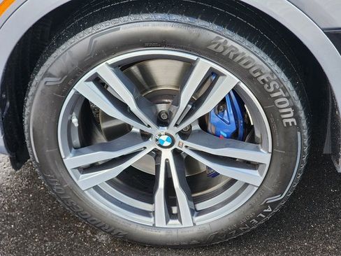 Used 2023 BMW X7 xDrive40i w/ M Sport Package image 18