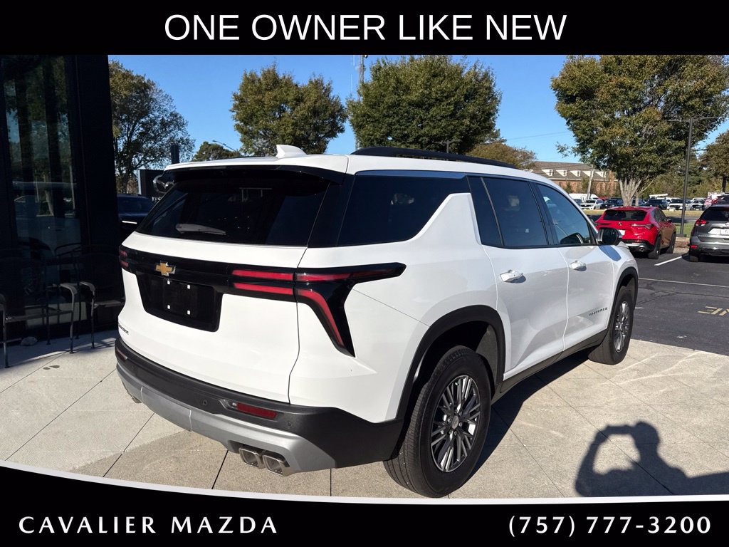 Used 2026 Chevrolet Traverse LT w/ Driver Confidence Package FWD image 6