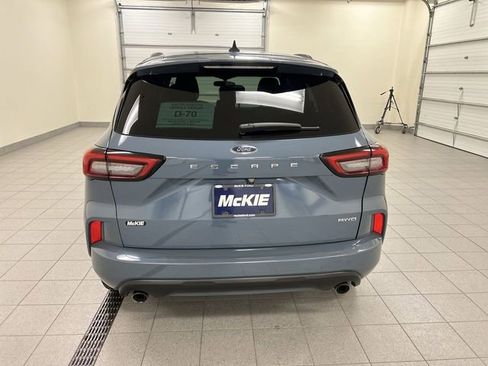 Certified 2023 Ford Escape ST-Line AWD/4WD image 5