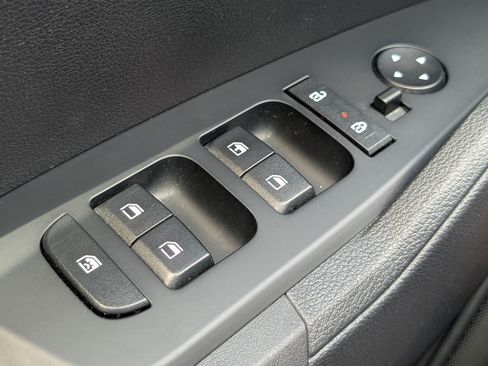 Used 2025 Kia Sportage LX FWD image 20