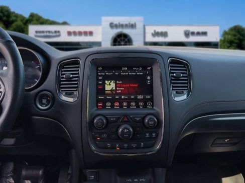 Used 2018 Dodge Durango R/T w/ Technology Group AWD/4WD image 23