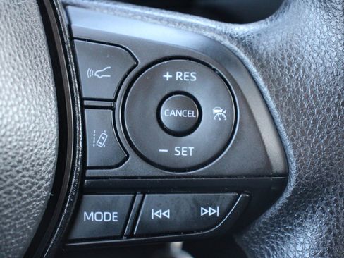 Certified 2025 Toyota RAV4 LE image 24