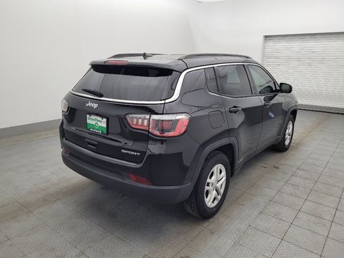 Used 2019 Jeep Compass Sport w/ Tech Group FWD image 9