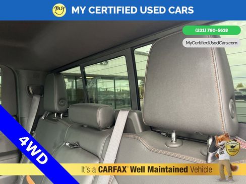 Used 2020 GMC Sierra 1500 AT4 w/ AT4 Premium Package image 12