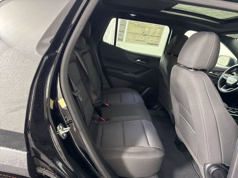 New 2026 Chevrolet Equinox LT w/ Midnight Edition FWD image 18