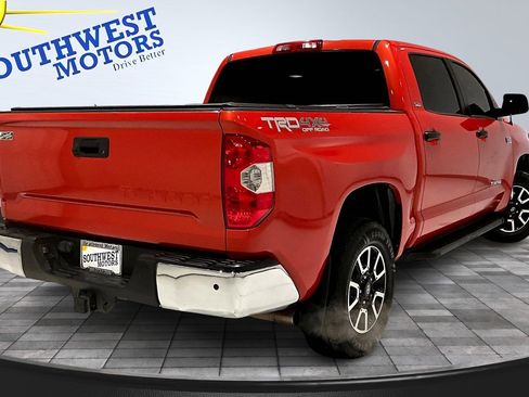 Used 2018 Toyota Tundra SR5 image 6