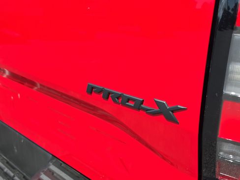 Used 2023 Nissan Frontier Pro-X w/ Pro-X Premium Package RWD image 6