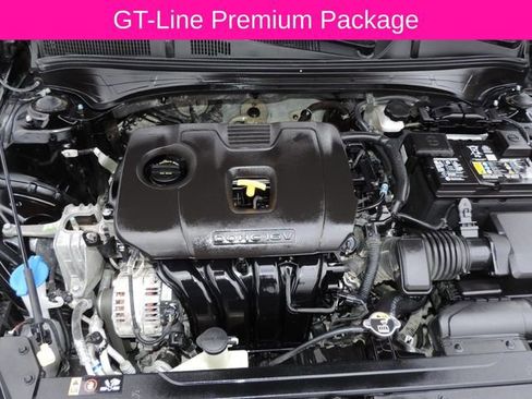 Used 2024 Kia Forte GT-Line w/ GT-Line Premium Package image 18