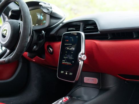 Used 2023 McLaren Artura RWD image 61