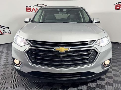 Used 2020 Chevrolet Traverse LT FWD image 9