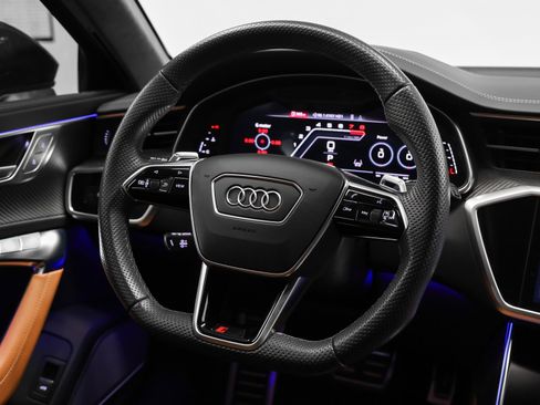 Used 2023 Audi RS 6 image 40