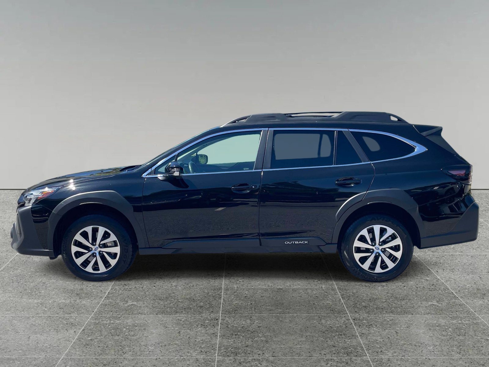 Used 2024 Subaru Outback Premium AWD/4WD image 2