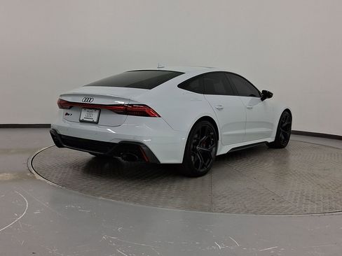 Used 2025 Audi RS 7 Performance image 9