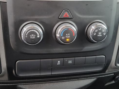 Used 2019 RAM 1500 Tradesman w/ Chrome Plus Package RWD image 23
