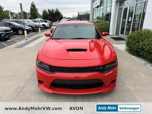Used 2018 Dodge Charger R/T Scat Pack RWD image 2
