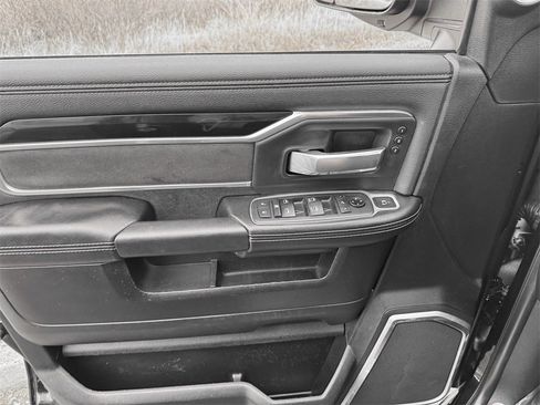 Used 2020 RAM 3500 Laramie image 12