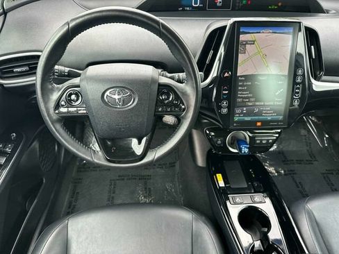 Used 2020 Toyota Prius Prime Limited w/ Carpet Mat Package FWD image 17