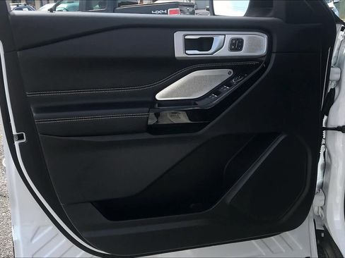 Used 2022 Ford Explorer ST w/ Equipment Group 401A image 20