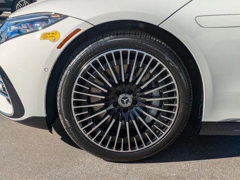 Certified 2022 Mercedes-Benz EQS 450+ Sedan image 26