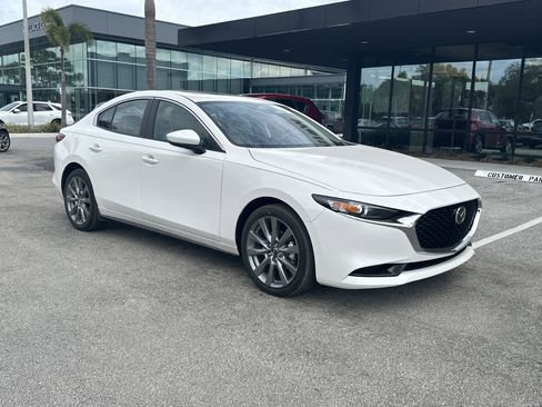New 2026 MAZDA MAZDA3 2.5 S Sedan w/ Preferred Pkg image 4