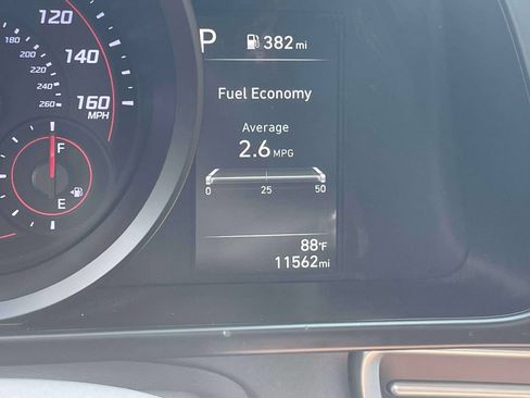 Used 2023 Hyundai Elantra SEL FWD image 26