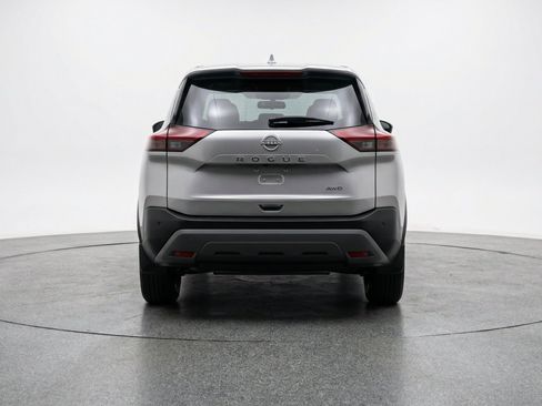 Used 2025 Nissan Rogue SV AWD/4WD image 7