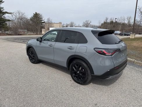 Used 2024 Honda HR-V Sport image 33