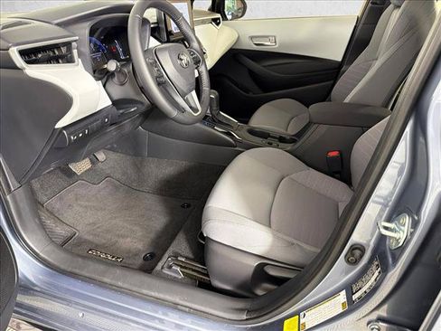 Used 2026 Toyota Corolla SE FWD image 9