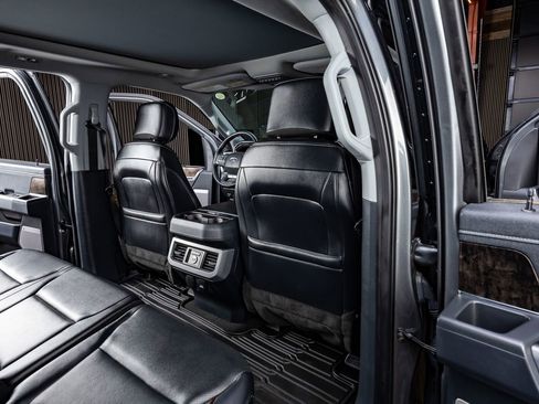 Used 2024 Ford F250 Lariat w/ Lariat Ultimate Package image 31