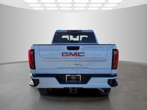 New 2026 GMC Sierra 2500 Denali w/ Max Trailering Package AWD/4WD image 5