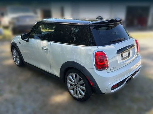 Used 2015 MINI Cooper S FWD image 5