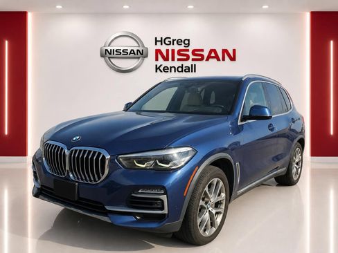 Used 2019 BMW X5 xDrive40i w/ Convenience Package AWD/4WD image 3