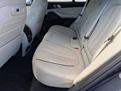 Used 2020 BMW X5 M50i w/ Premium Package AWD/4WD image 20