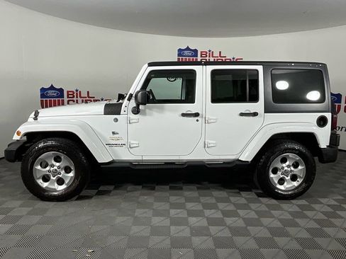 Used 2013 Jeep Wrangler Unlimited Sahara image 6