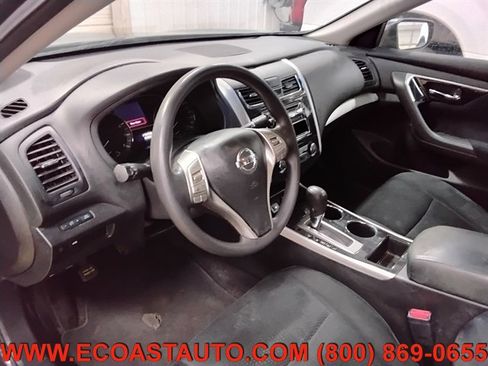 Used 2014 Nissan Altima 2.5 S w/ Display Audio Package image 10