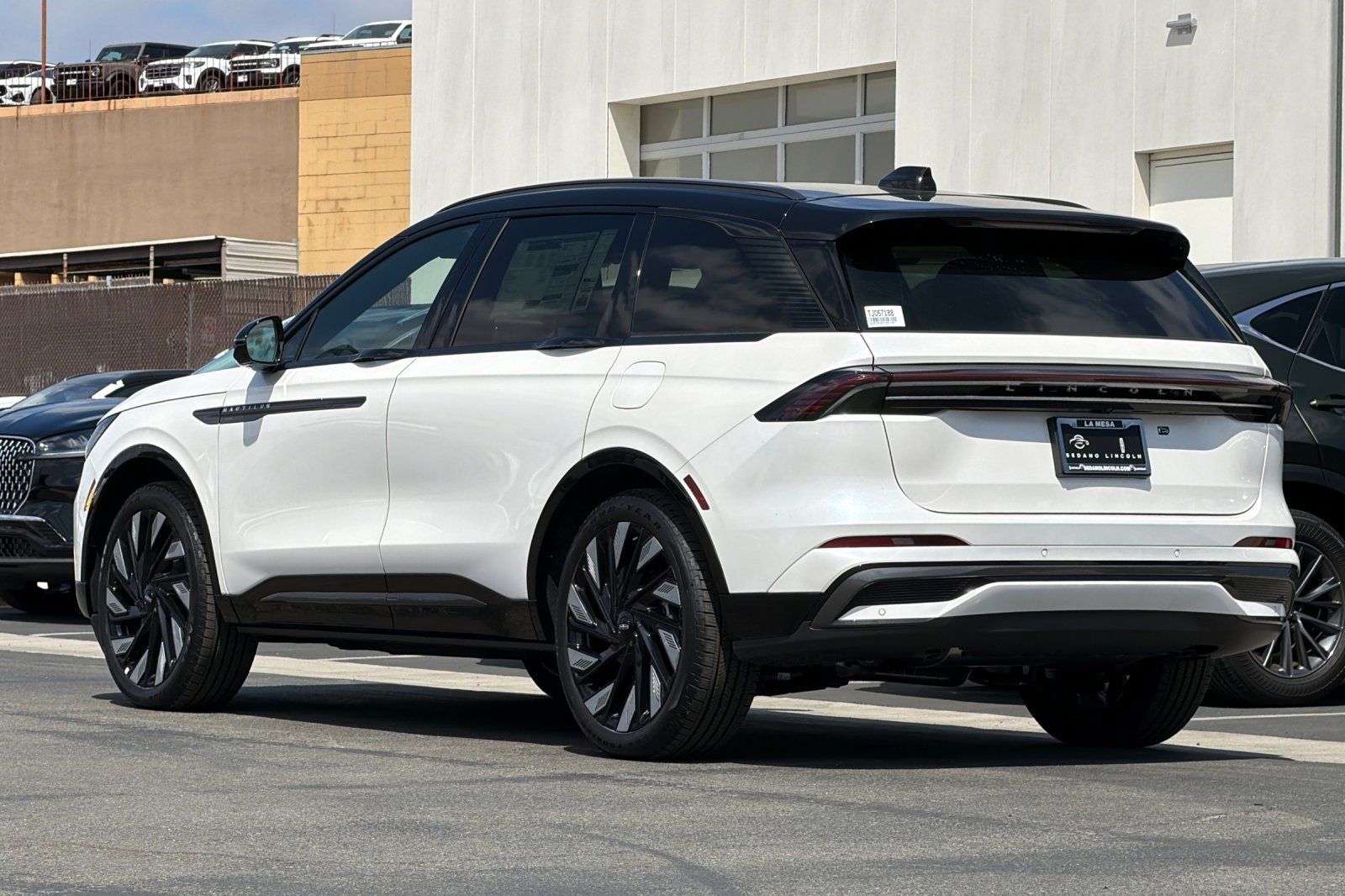 New 2026 Lincoln Nautilus Reserve AWD/4WD image 5