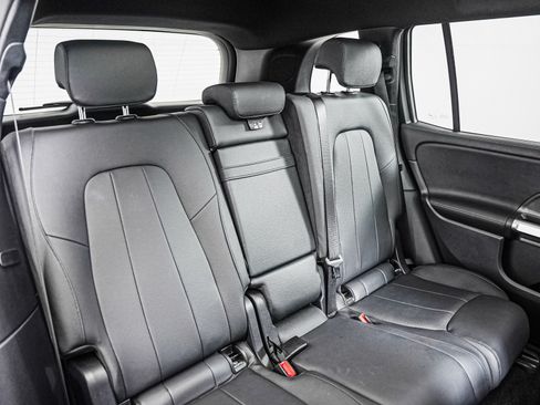 Certified 2023 Mercedes-Benz GLB 250 4MATIC w/ Premium Package image 14