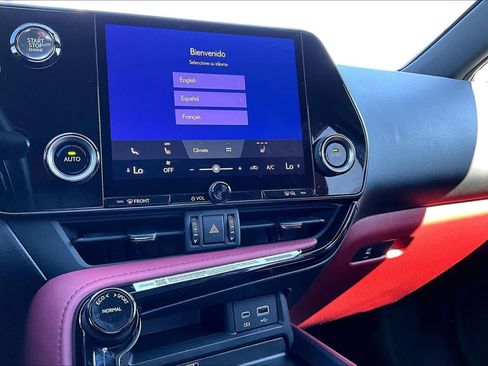 Used 2025 Lexus NX 250 w/ Accessory Package (Z1) image 35