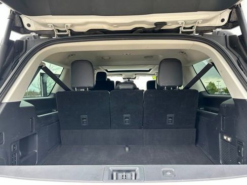 Used 2025 Ford Expedition Max Platinum AWD/4WD image 26