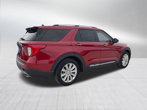 Used 2022 Ford Explorer Limited w/ Equipment Group 301A RWD image 5