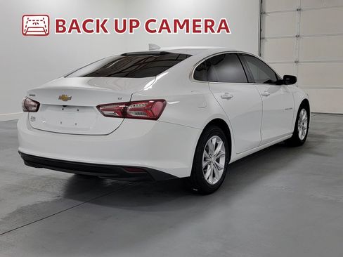 Used 2022 Chevrolet Malibu LT image 9