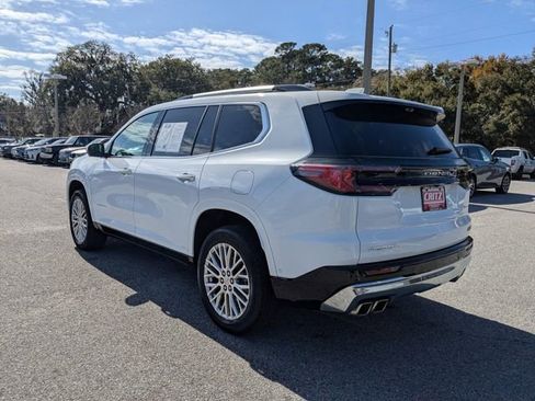 Used 2024 GMC Acadia Denali w/ Super Cruise Package image 7