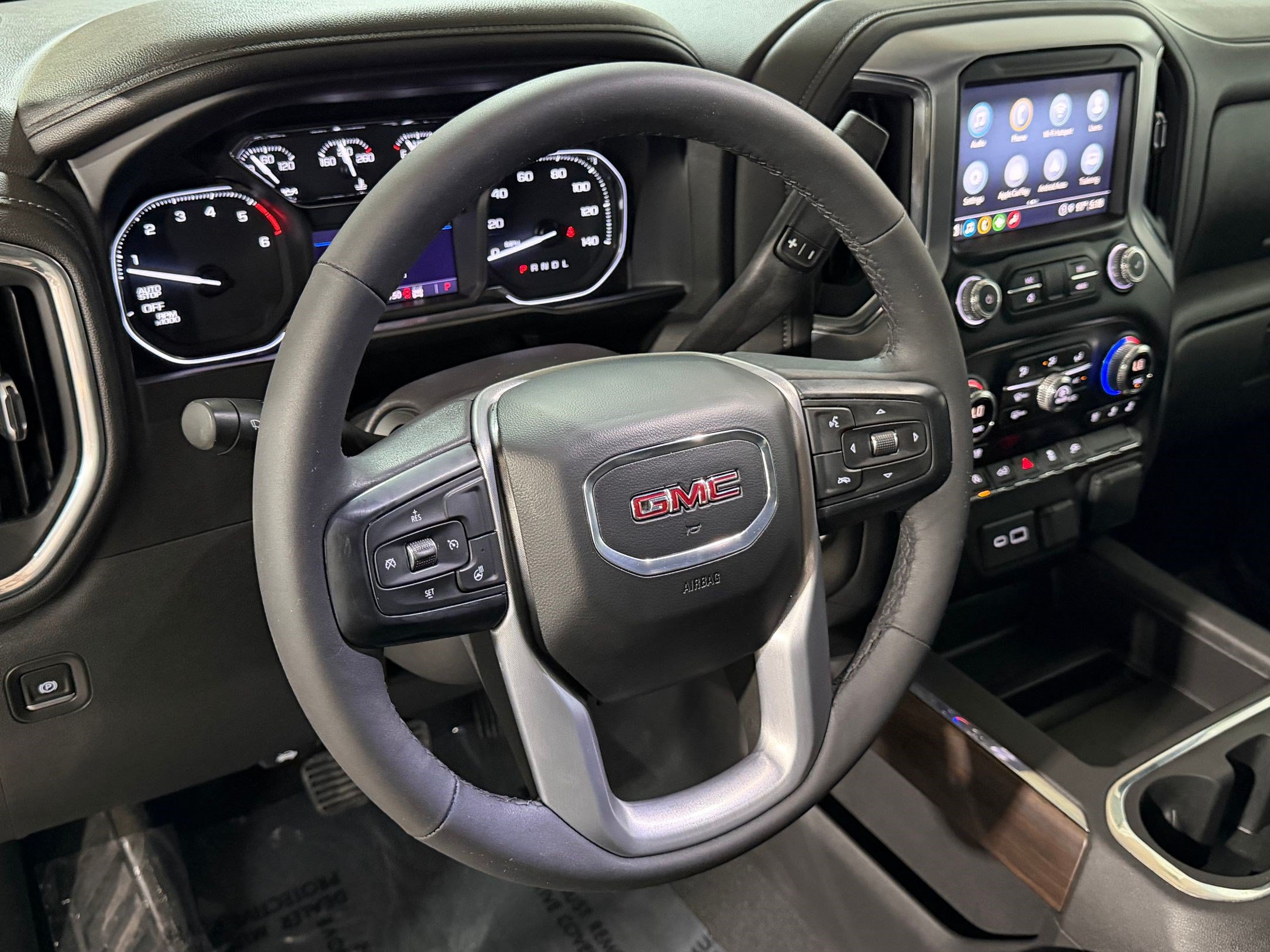 Used 2021 GMC Sierra 1500 SLT w/ SLT Premium Package AWD/4WD image 3
