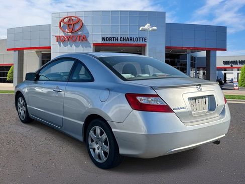 Used 2008 Honda Civic LX image 4