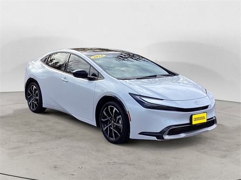 Certified 2024 Toyota Prius Prime image 7