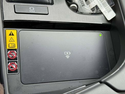 Used 2025 Lexus ES 350 Premium image 22